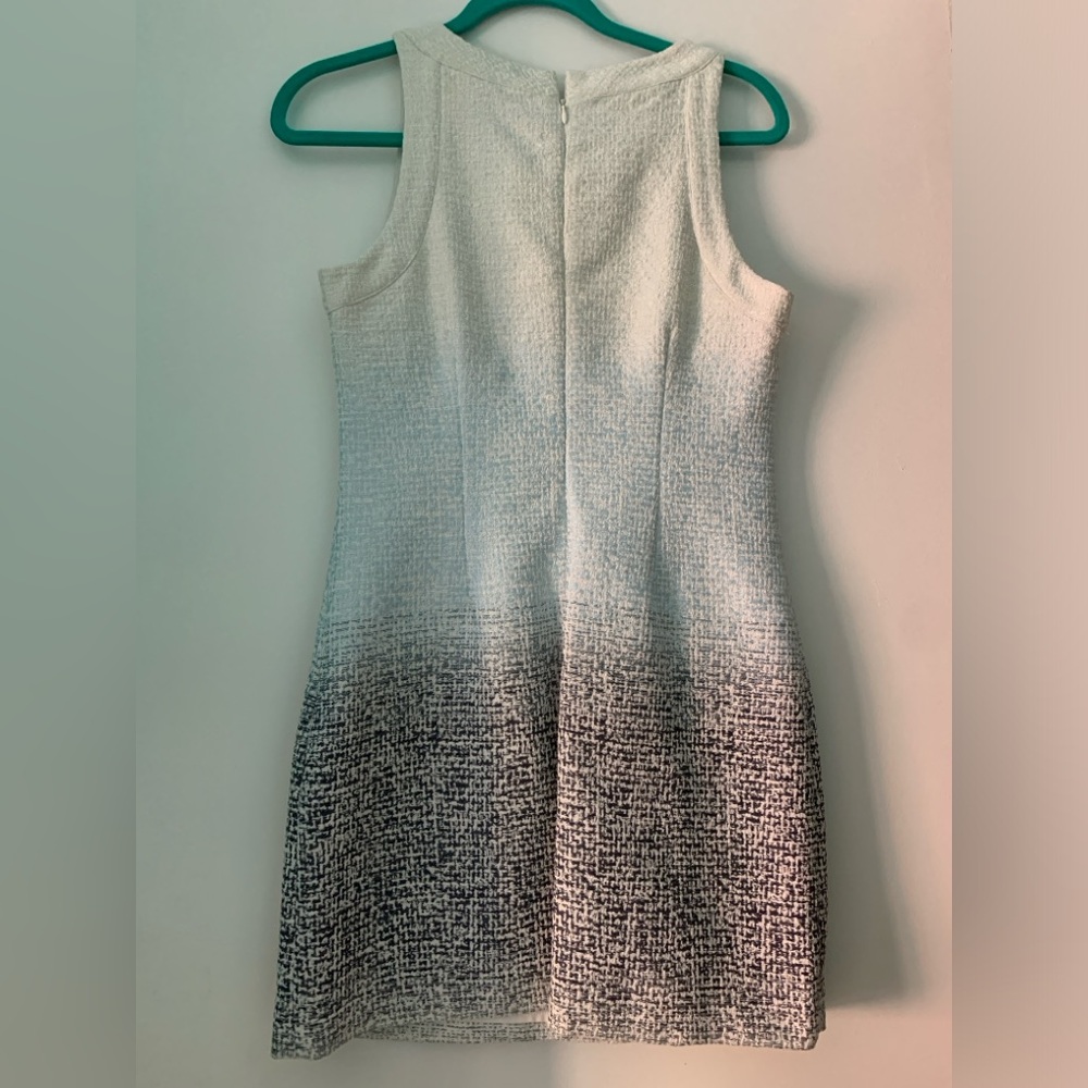 Cynthia Steffe Bailey Split Neck Blue Ombre Shift Dress Size 4 - Picture 3 of 7
